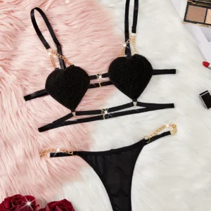 2 pieces of women's sexy lingerie set with gold chain and elegant thong